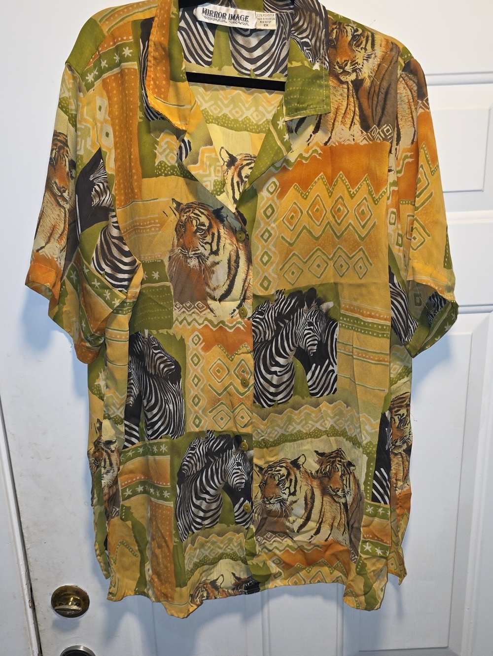 Relaxed Button-Down Animal Print Shirt in Yellow and Green